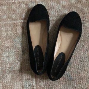 Antonio Melani Flats